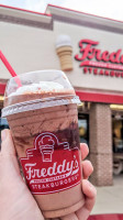 Freddy's Frozen Custard Steakburgers food