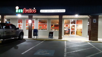 Infinito's Pizza Buffet food