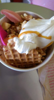 Menchie's food