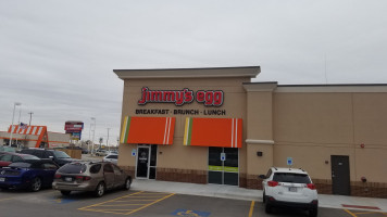 Jimmy's Egg outside