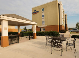 Candlewood Suites Fort Worth/west inside