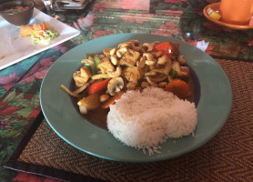 Pepper Terrace Thai Cuisine food