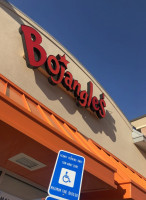 Bojangles ' Famous Chicken 'n Biscuits outside