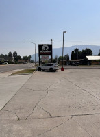 Mudman Burgers Columbia Falls outside