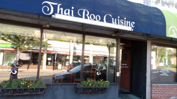 Thai Boo Cuisine inside