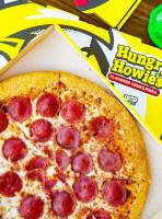 Hungry Howie's Pizza food