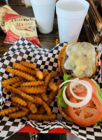 Johnny B’s Front Porch, Lillian,al food