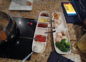 The Melting Pot food