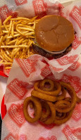 Freddy's Frozen Custard Steakburgers food