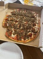 Gabe's Pizza food