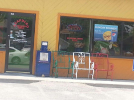 Acapulco Mexican Grill outside