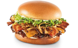 Red Robin Gourmet Burgers And Brews food