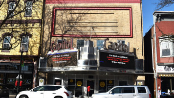 Capitol And Grill outside