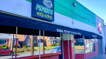 Mama Pepino's Pizza Pub outside