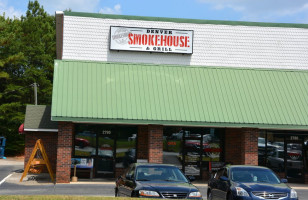 Denver Smokehouse Grill inside