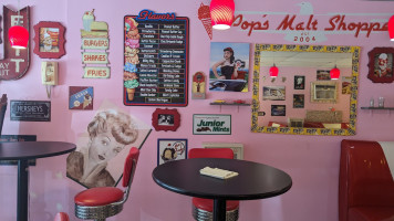 Pop's Malt Shoppe inside