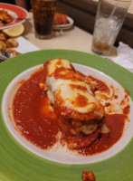 Sal's Italian Bistro food