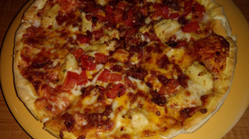 Mazzio's Pizza food