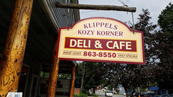 Klippel's Kozy Korner Cafe outside