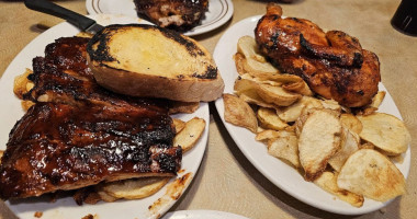 The Boneyard B-q Grille food