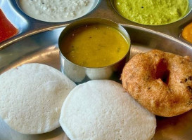 Saravanaa Bhavan food