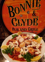 Bonnie Clyde Pub And Grill food