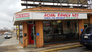 Asian Family's No.1 outside