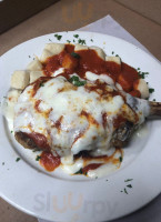 Gaspare's Italian Bistro food