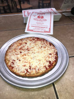 Brother's Pizza food