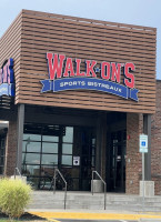 Walk On's Sports Bistreaux Conway outside