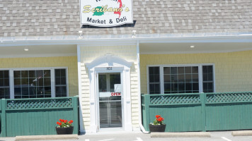 Scribano's Italian Market Deli outside