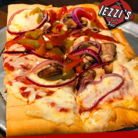 Iezzi's On 3rd food