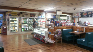 Main Street Sandwich Shop inside