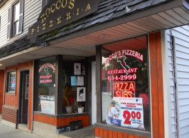 Rocco's Pizzeria food