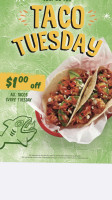 Fuzzy's Taco Shop food