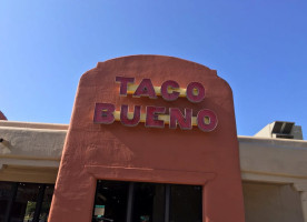 Taco Bueno food