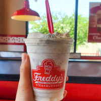 Freddy's Frozen Custard Steakburgers food