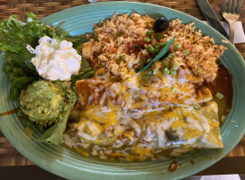 Yolanda's Mexican Café food