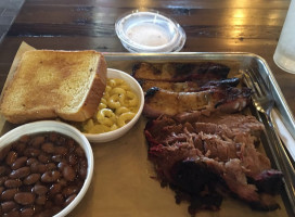 Ritzy B's Bbq food