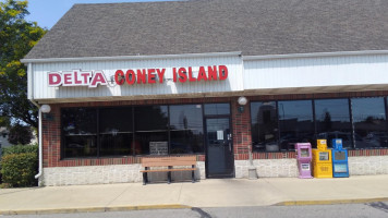 Delta Coney Island outside