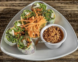 Thai Basil Novi inside