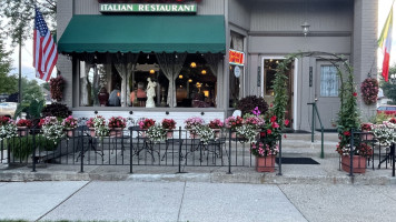 Gregorio's Italian food