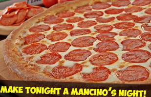 Mancino's Of Wyandotte food