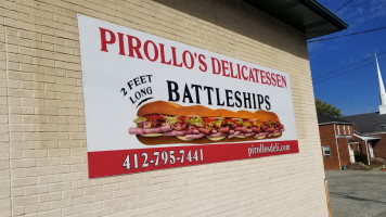 Pirollo's Delicatessen food