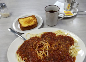 Sunny's Coney Island Family food