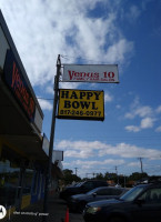 Happy Bowl outside