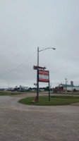 Dairy Barn outside