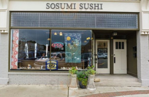 Sosumi Sushi outside