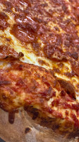 Mamma Mineo's Pizza food