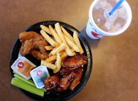 Zaxby's Chicken Fingers Buffalo Wings food